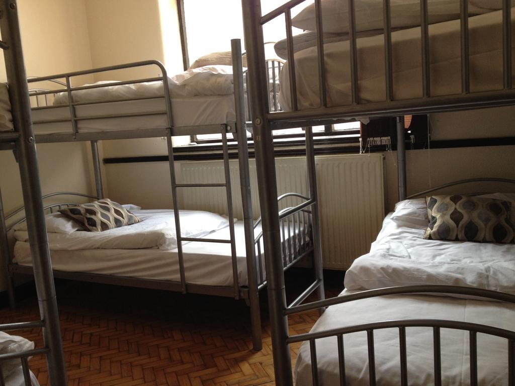 Ashton House Hostel Manchester Room photo