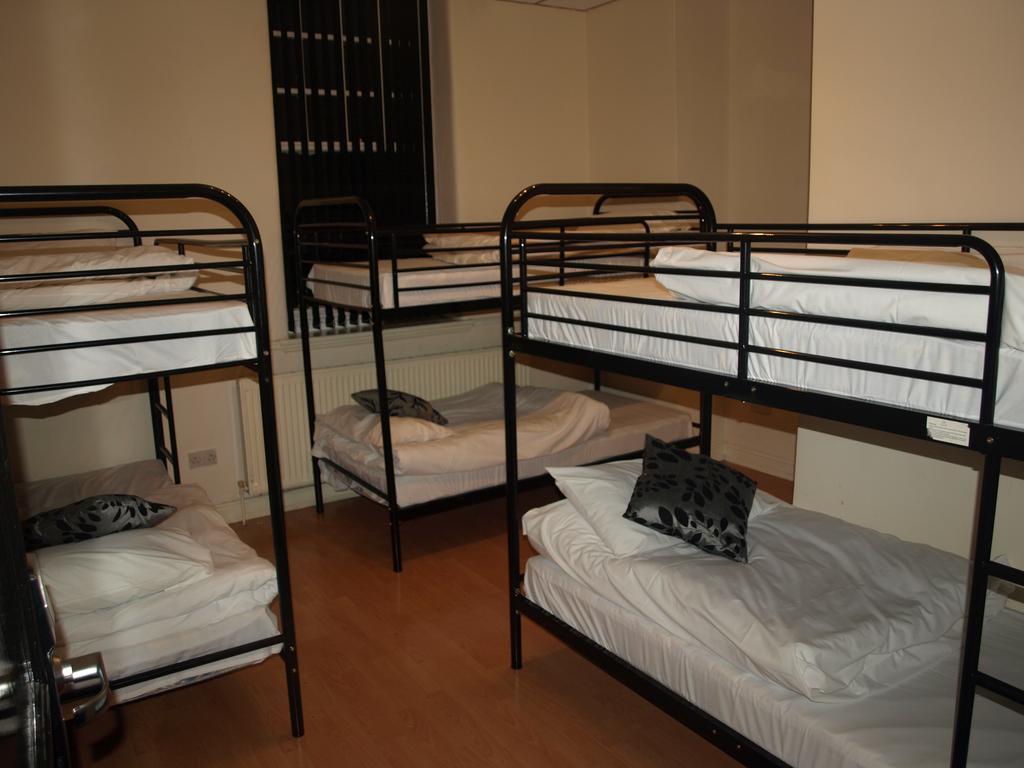 Ashton House Hostel Manchester Room photo